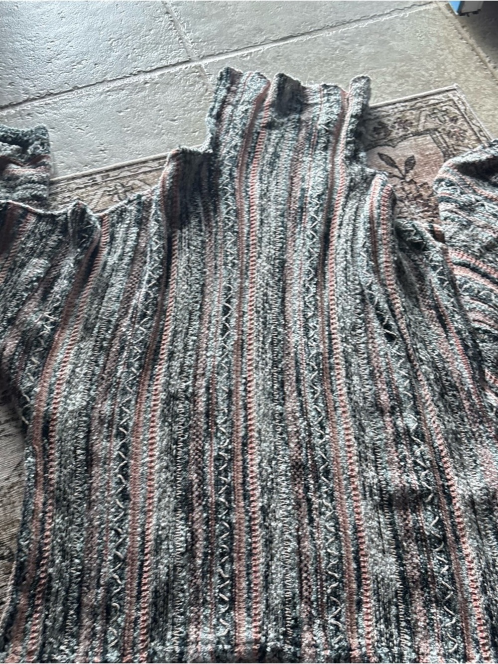 Knox Rose Striped Turtleneck Sweater in Gray and Pink